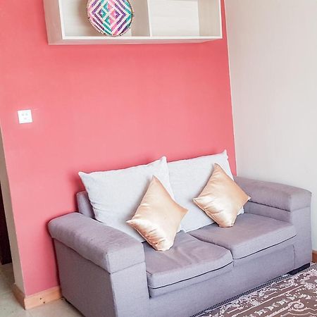 Nairobi West Suites Buitenkant foto
