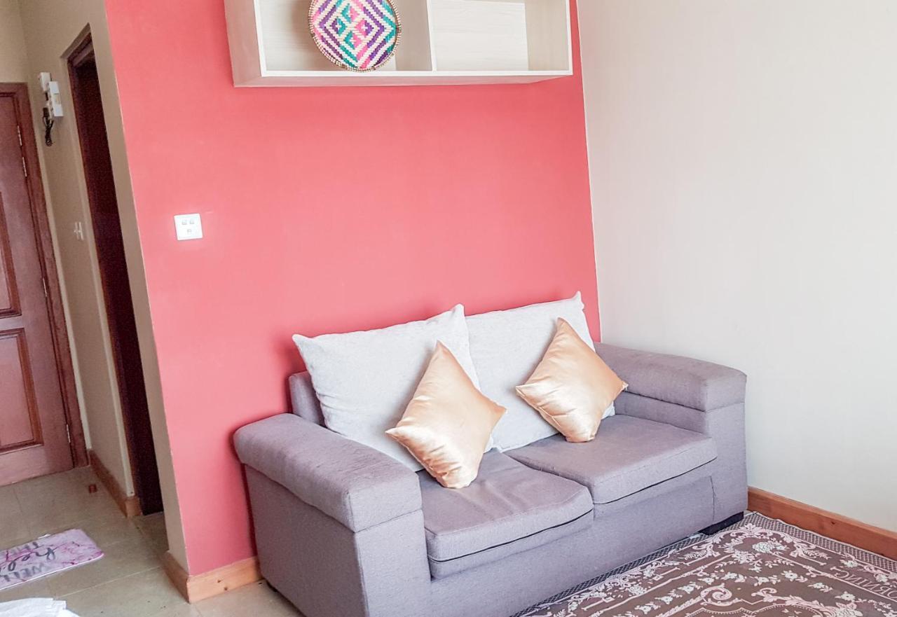 Nairobi West Suites Buitenkant foto