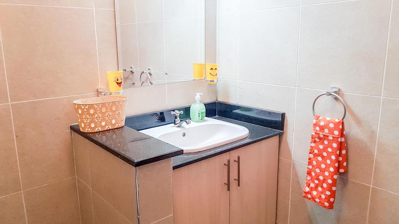 Nairobi West Suites Buitenkant foto